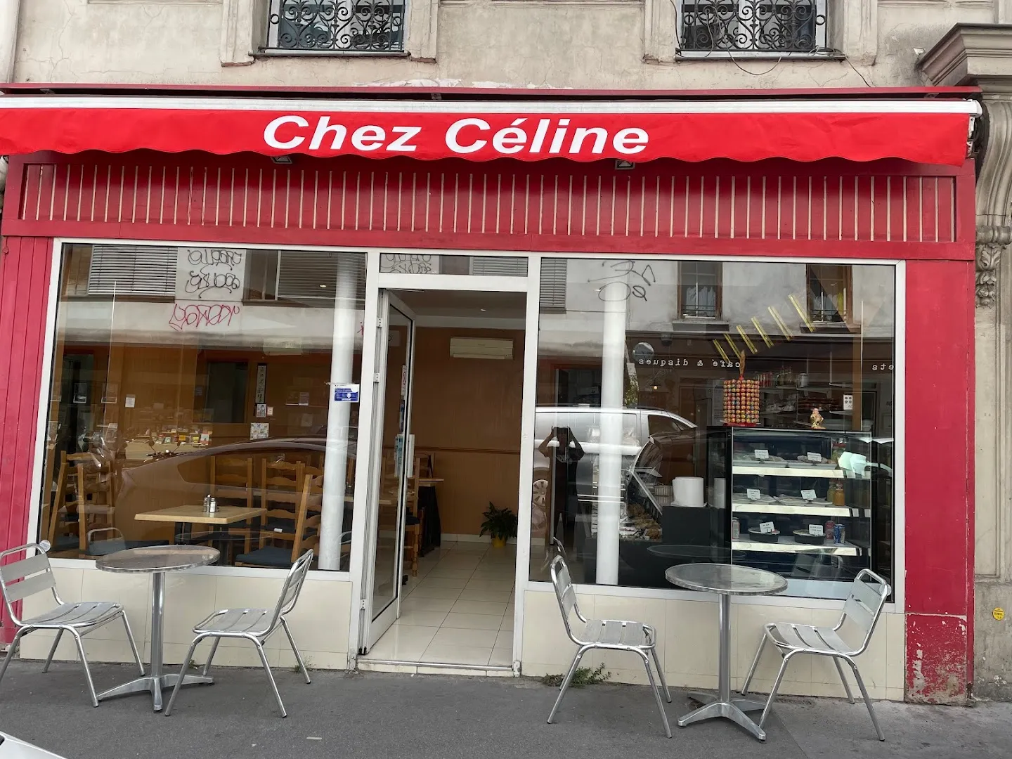 CHEZ CÉLINE
